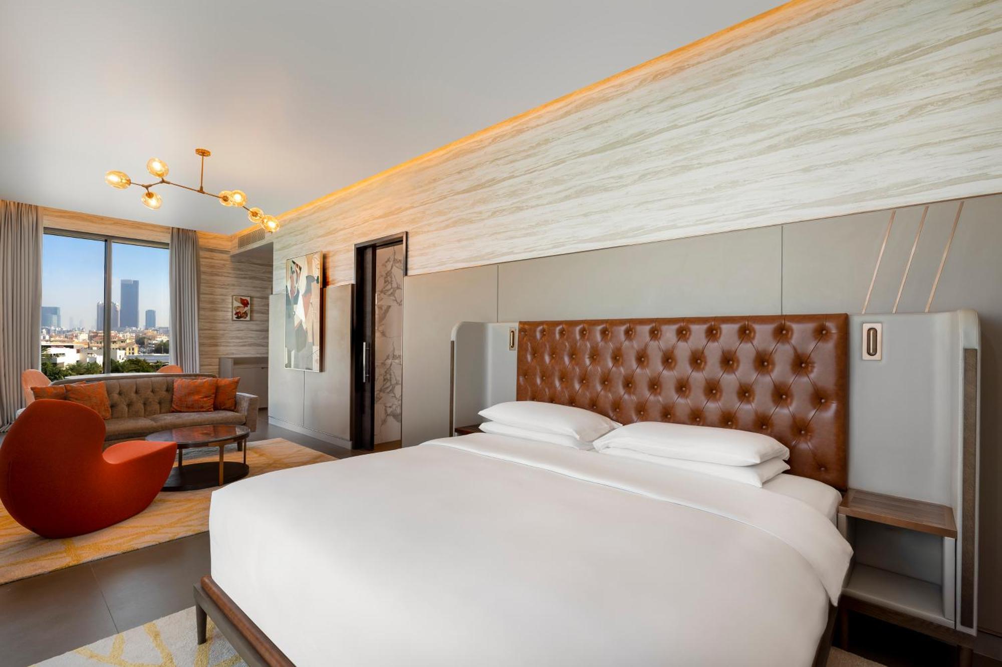 Hyatt Centric Jumeirah دبي المظهر الخارجي الصورة A bedroom at the hotel